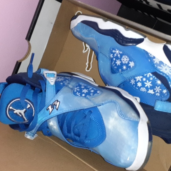 Jordan 8 Retro - Picture 2 of 6